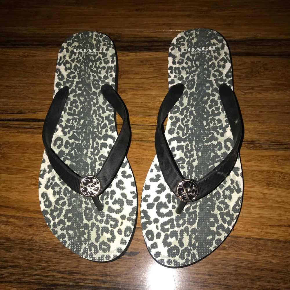 Perfect Condition Coach Flip Flops‼️